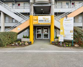Premiere Classe Toulouse Sud - Portet - Portet-sur-Garonne - Building