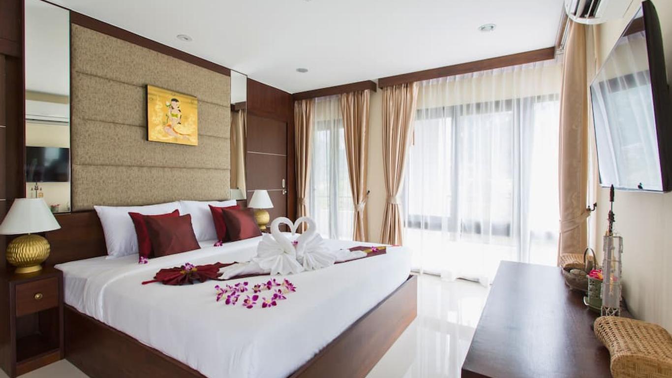 ذا لاي تاي لاكشري كوندومينيومز