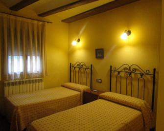 Hostal Paquita - Allepuz - Habitación
