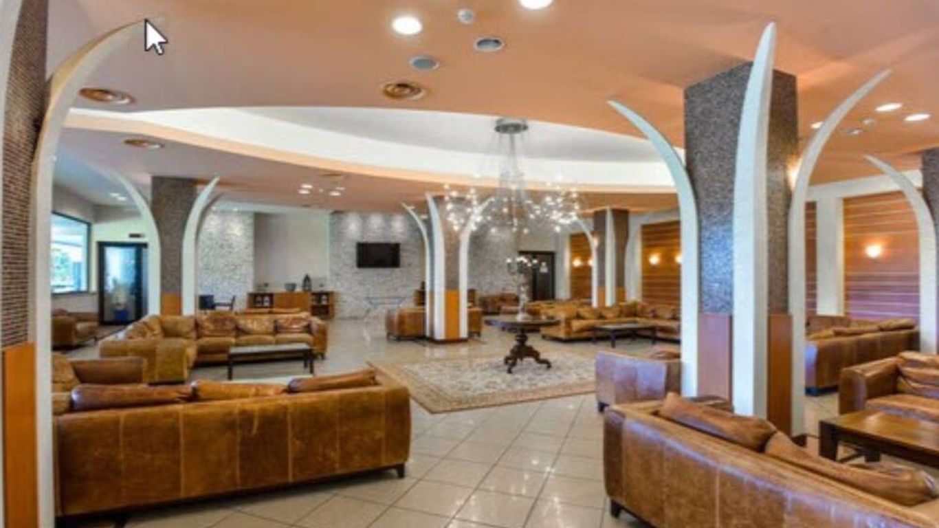 هوتل كلوب أستور