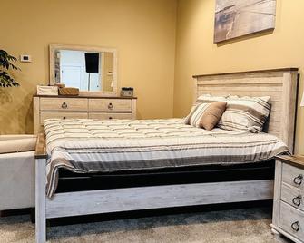 Cabin Retreat on 5 Acres - Wetumpka - Habitación