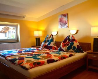 Pension Milan - Zell am See - Bedroom