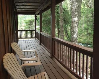 Support a great cause while on vacation! - Government Camp - Balcony