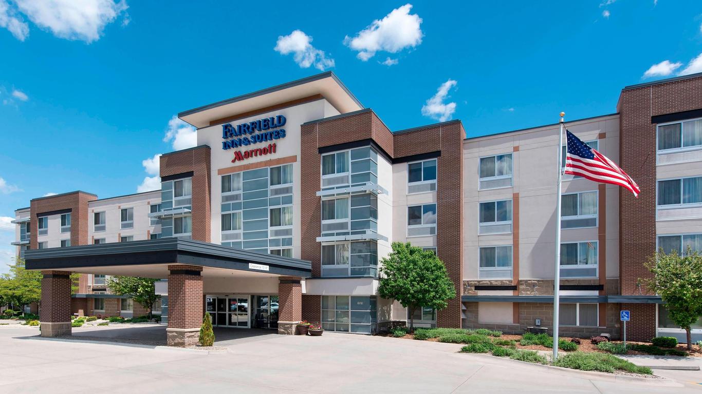 Fairfield Inn and Suites by Marriott Omaha Downtown