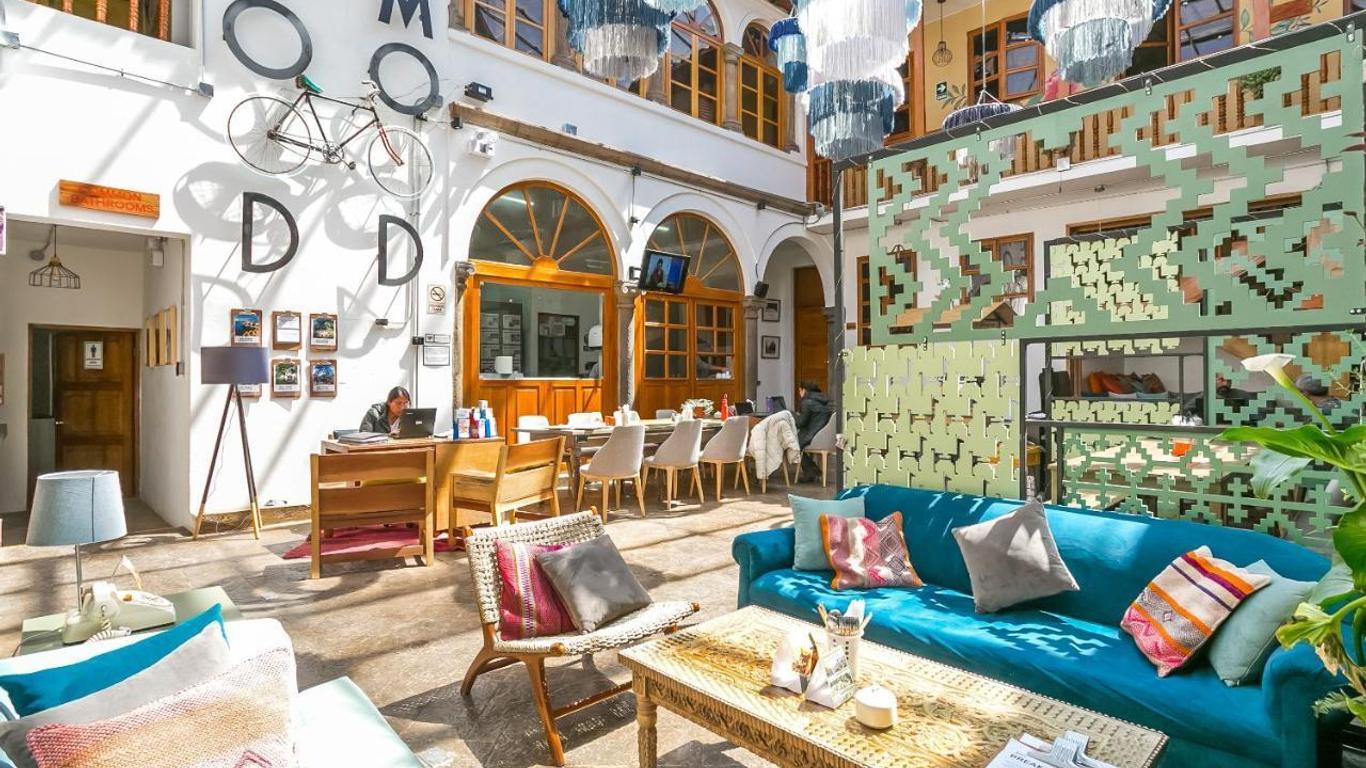 Socialtel Plaza De Armas Cusco