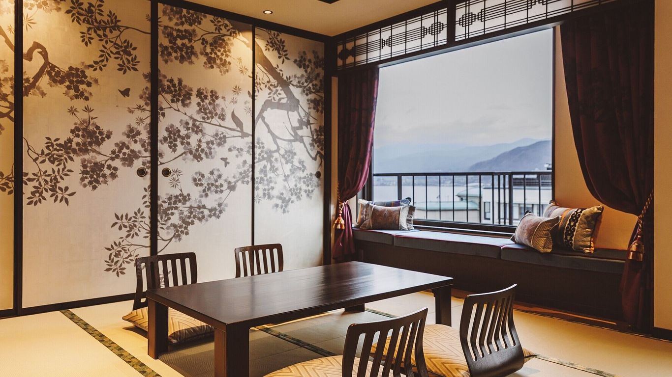 Kamisuwa Onsen Shinyu