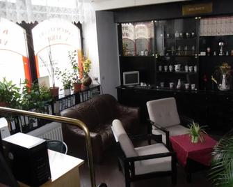 Hotel Cb Royal - צ'סקה בודיוביצה - טרקלין