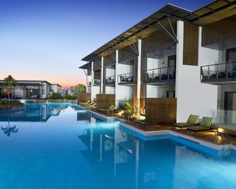 Mindil Beach Casino Resort - Darwin - Pool