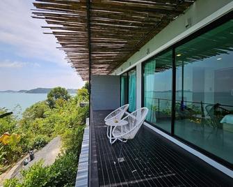 8ik88 Phuket - Adults Only - Pa Khlok - Balkón