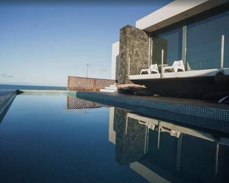 Fantastic Casa Das Cinco - Azores - Angra do Heroísmo - Piscina