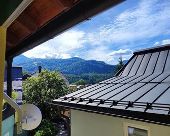 Hostel Bad Goisern - Bad Goisern - Balcony
