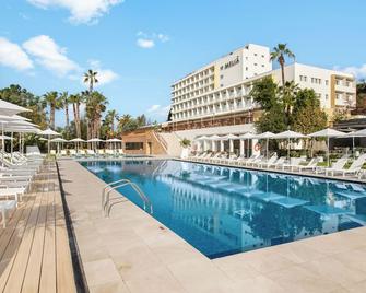 Melia Lloret de Mar - Льорет-де-Мар - Басейн