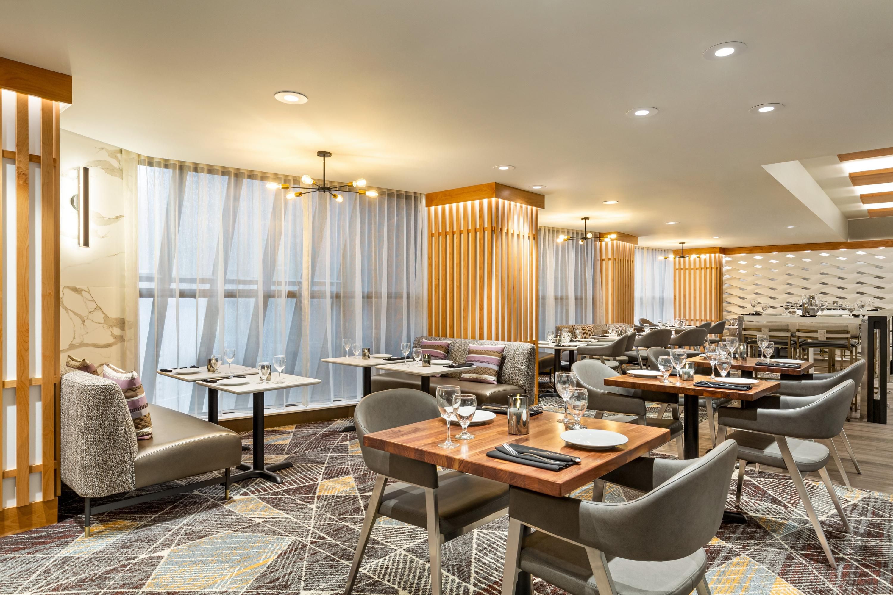 Crowne Plaza Seattle-Downtown By IHG thumbnail 3