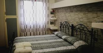 Re Mare B&B - Crotone - Bedroom