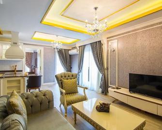 Alanya Towers C Blok - אלניה - סלון