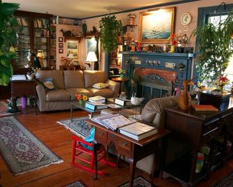 Simmons Homestead Inn - Hyannis - Area lounge