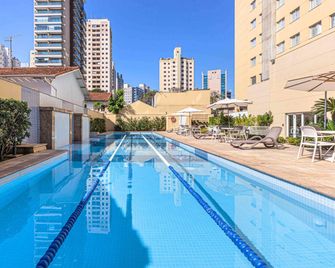Mercure Sao Paulo Vila Olimpia - São Paulo - Piscina