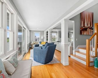 Coastal Chic: Sagamore Beach Private Pool - Sagamore Beach - Wohnzimmer