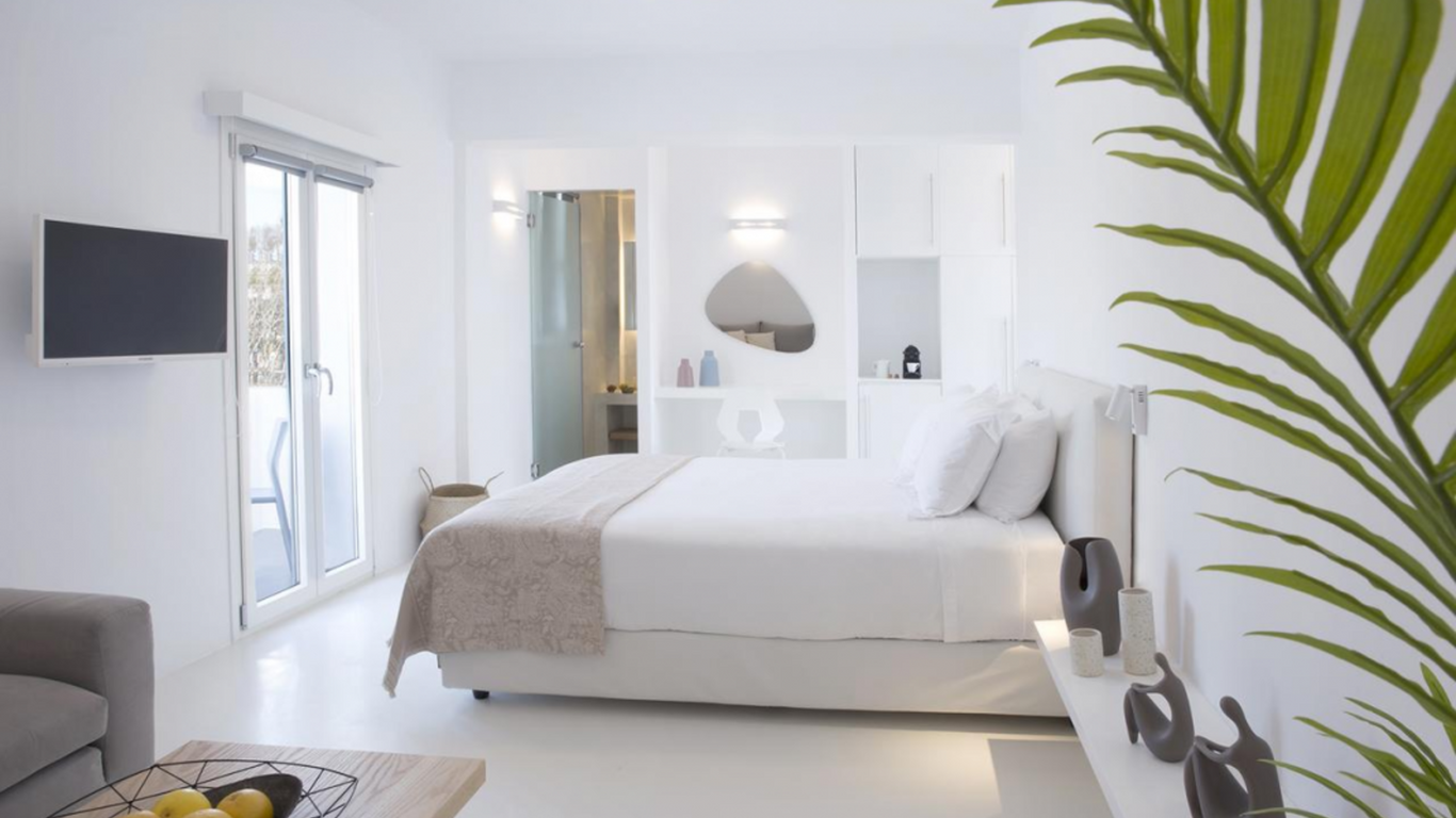 May Seven Suites - Adults Only