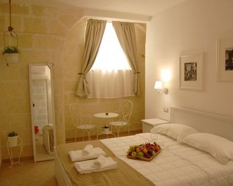 Antica Mateola Rooms & Suites - Matera - Bedroom