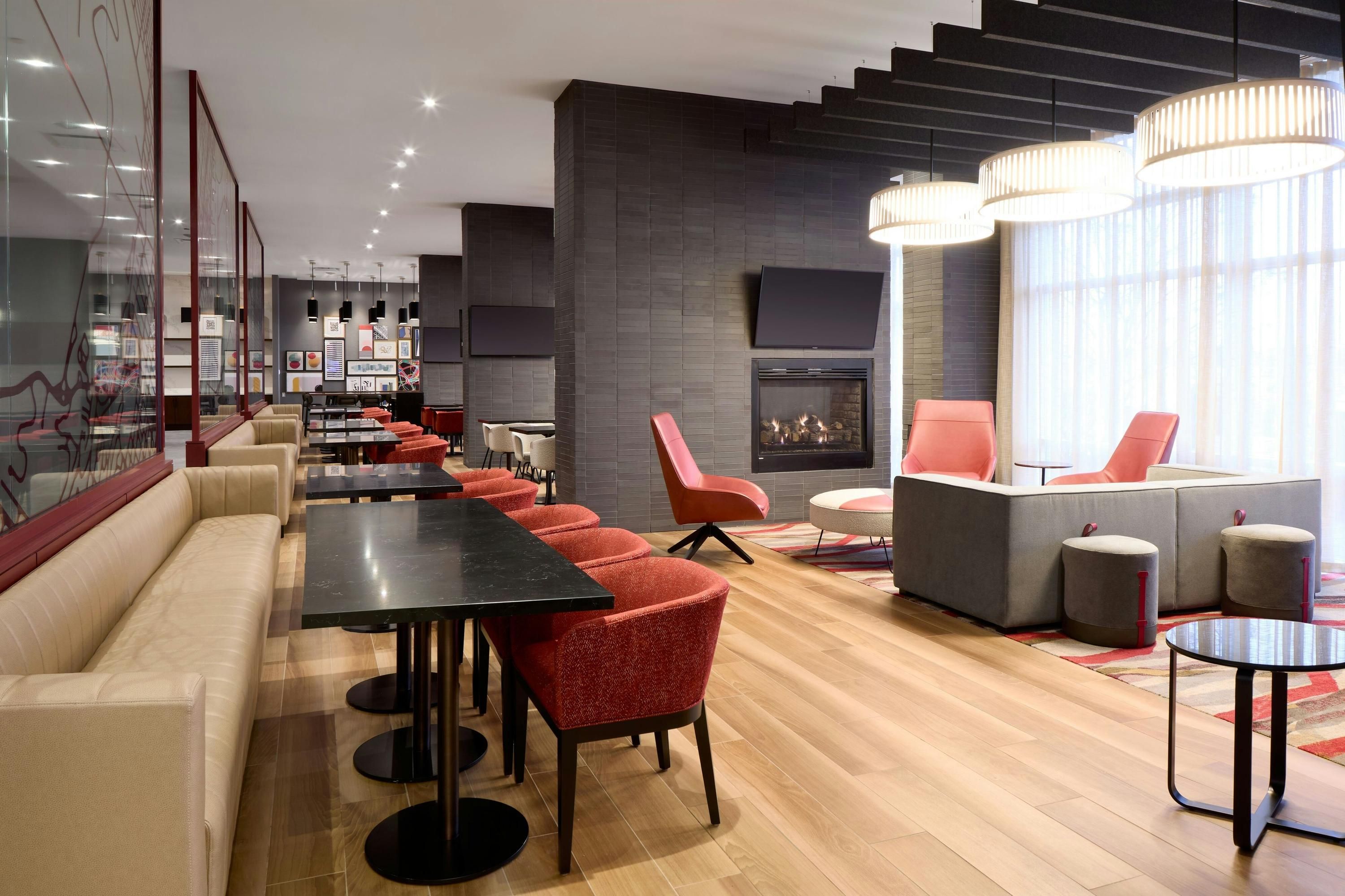Residence Inn by Marriott Montreal Airport thumbnail 3