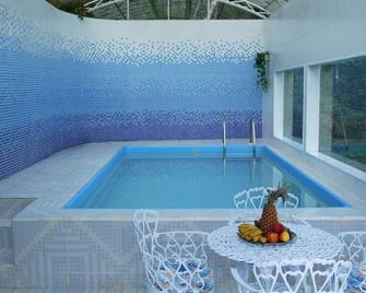 Pousada Valle dos Pássaros - Penedo - Pool