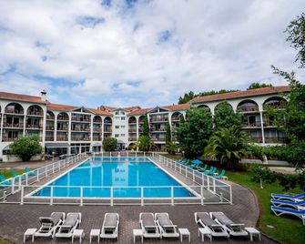 Hotel Résidence Anglet Biarritz-Parme - Anglet