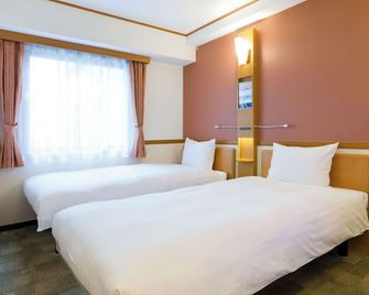 Toyoko Inn Shin-shirakawa Ekimae - Nishigo