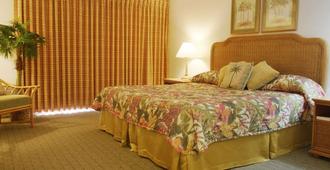 Castaways Resort and Suites - Freeport