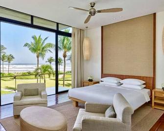 Beachfront villa 3bedrooms romantic for honeymoon - Da Nang - Sypialnia