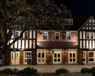 Camden Hotel Suites - Camden - Edificio
