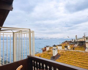 Yali Butik Hotel - Istanbul - Balcony