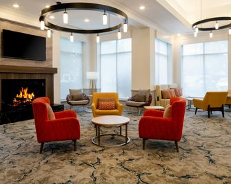 Hilton Garden Inn Folsom - Folsom - Lounge