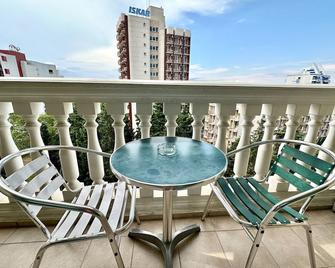 Menada Miramar Palace Apartments - Nesebar - Balcony