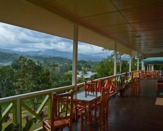 Tandarason Resort & Country Club - Tambunan - Balcony