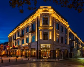 Radisson Red Tbilisi - Tbilissi - Bâtiment