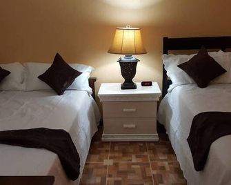 Top Brass Ocean View Vacation Rental - Boscobel - Habitación