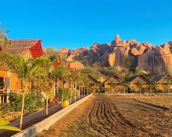 Osho's Organic Resort Hampi - Hampi