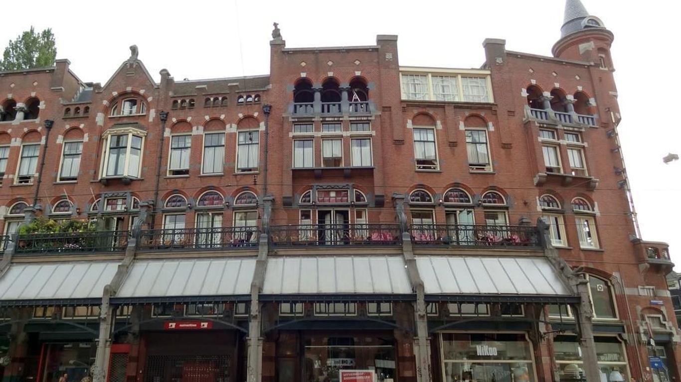 Nadia Hotel