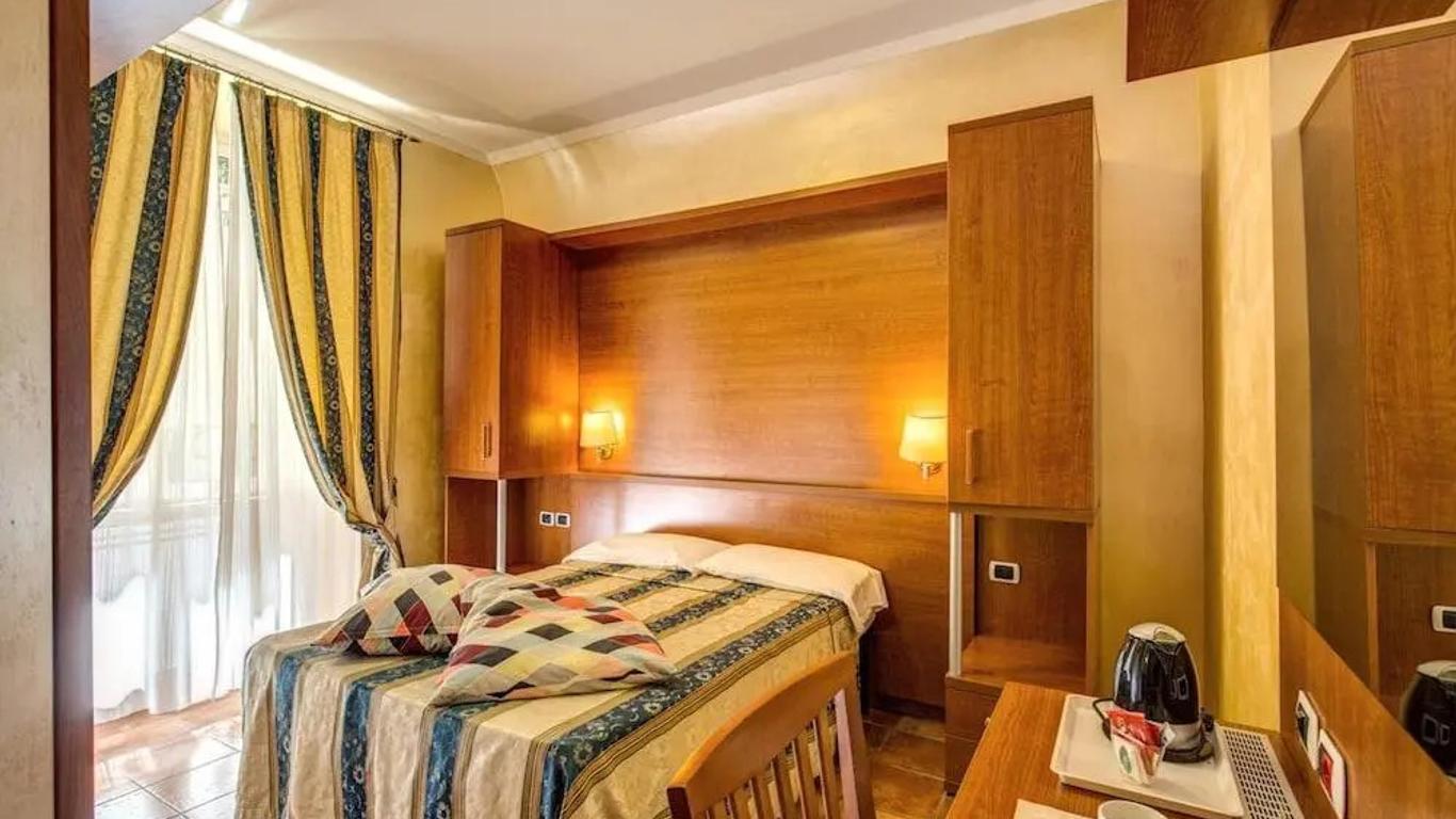 Hotel Maryelen 2