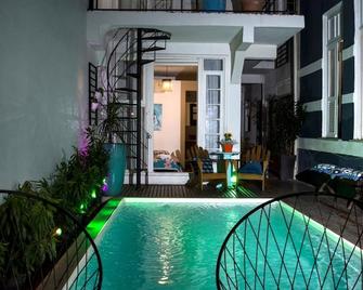 Casa Tuxi - Rio de Janeiro - Bể bơi
