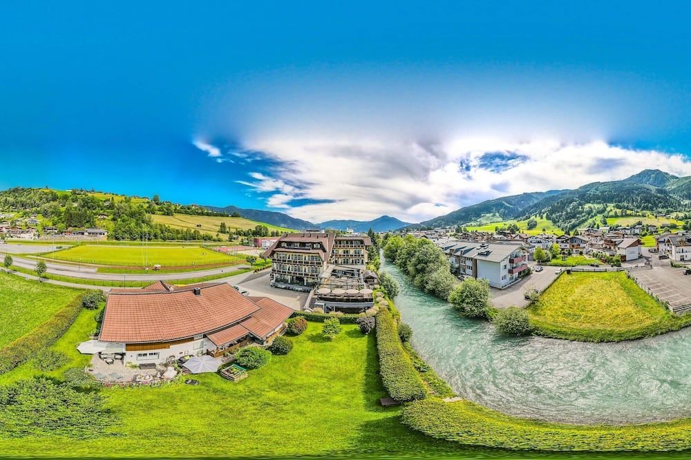 Hotel Kaprunerhof - Kaprun - Outdoor view