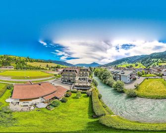 Hotel Kaprunerhof - Kaprun - Näkymät ulkona