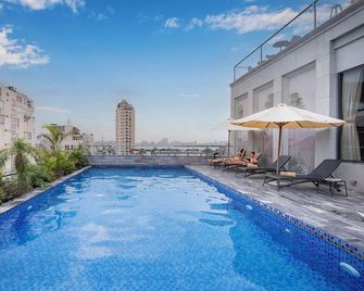Le Jardin Hotel Haute Couture - Hanoi - Piscine