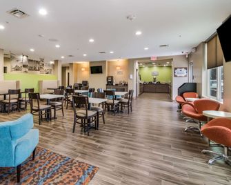 MainStay Suites at Discovery Park of America - Union City - Restaurant