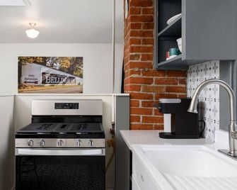 District Suite in the Fountain District of Bellingham - Bellingham - Kitchen