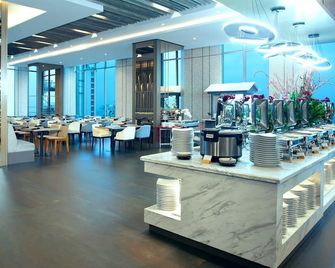 Platinum Hotel Tunjungan Surabaya - Surabaya - Ravintola