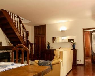 Ca' De Gino - Santo Stefano al Mare