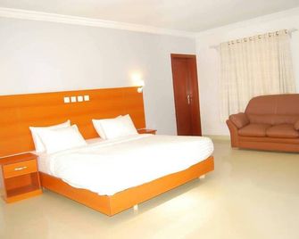 Venus Hotels & Suites - Uyo - Bedroom