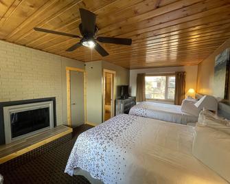 Estes Mountain Inn - אסטס פארק - חדר שינה